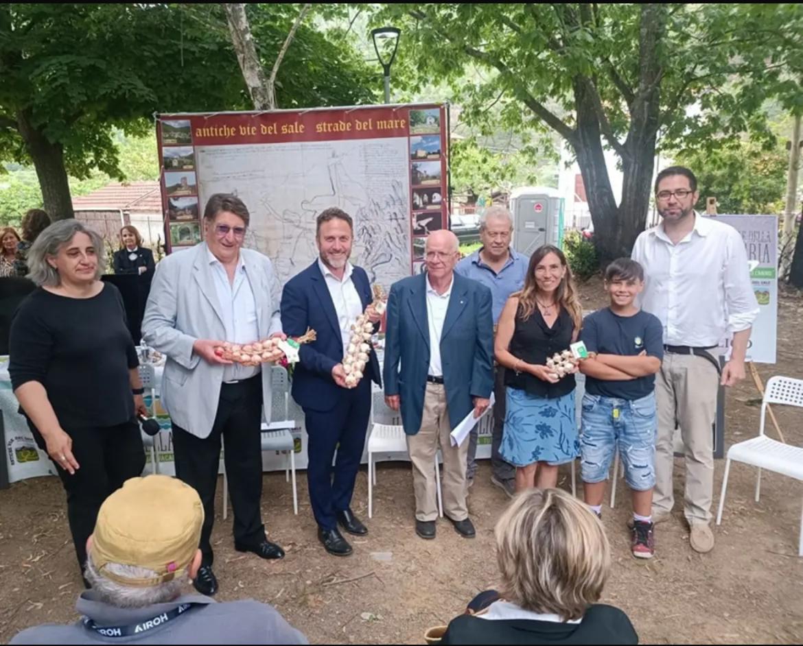 Nasce il “1° Campionato Nazionale di Salse al Mortaio con l’Aglio di Vessalico  
