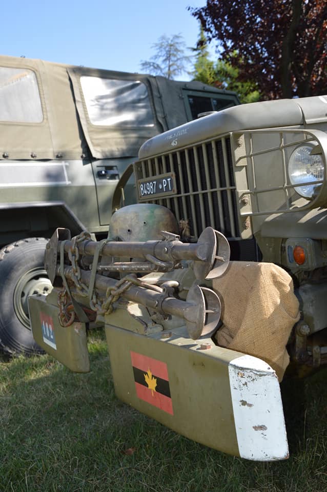 Pontinvrea entra nella storia con il primo raduno dei mezzi militari Pontinvrea entra nella storia con il primo raduno dei mezzi militari