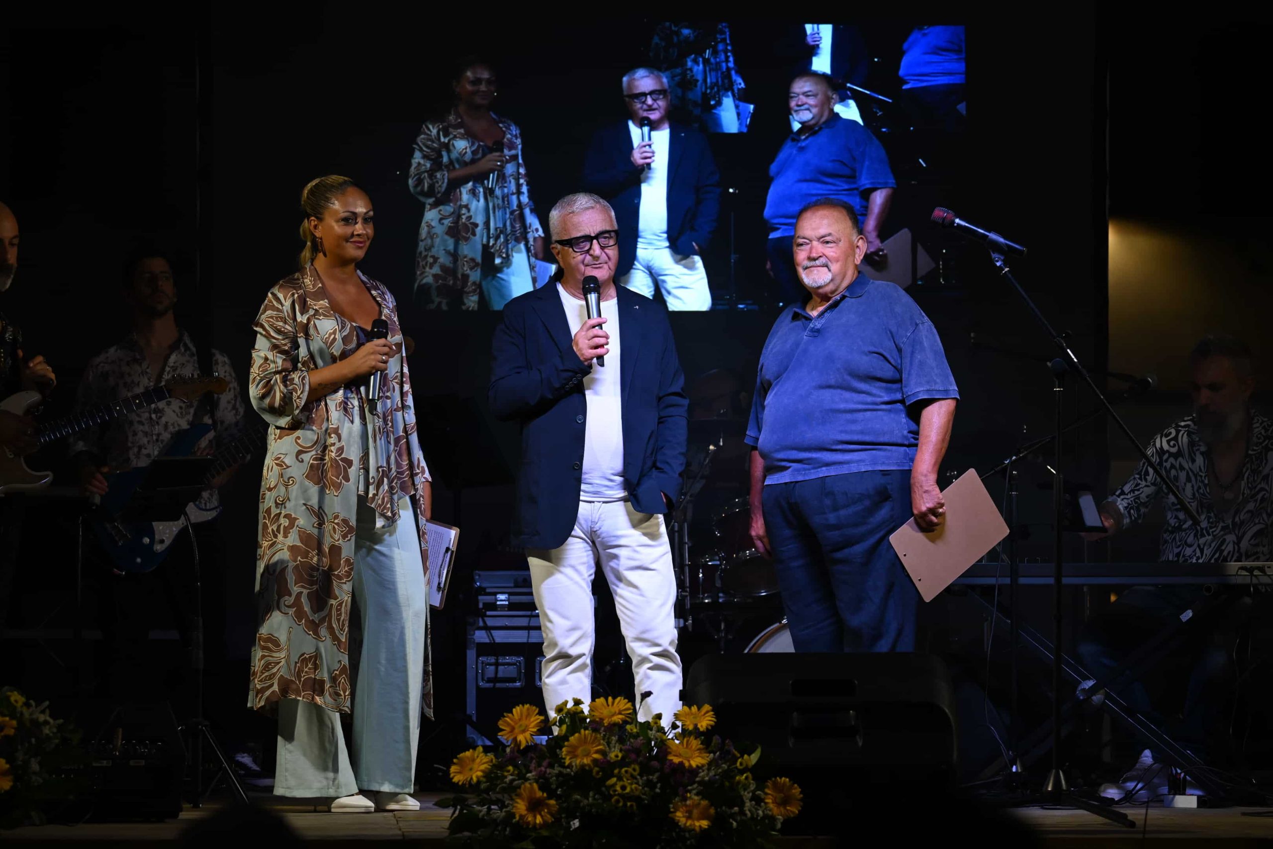Il Ponente Ligure alla conquista della Toscana, sette voci dal Savonese e l’Imperiese alla finalissima del Festival degli Interpreti di Colle Val d’Elsa Il Ponente Ligure alla conquista della Toscana, sette voci dal Savonese e l’Imperiese alla finalissima del Festival degli Interpreti di Colle Val d’Elsa
